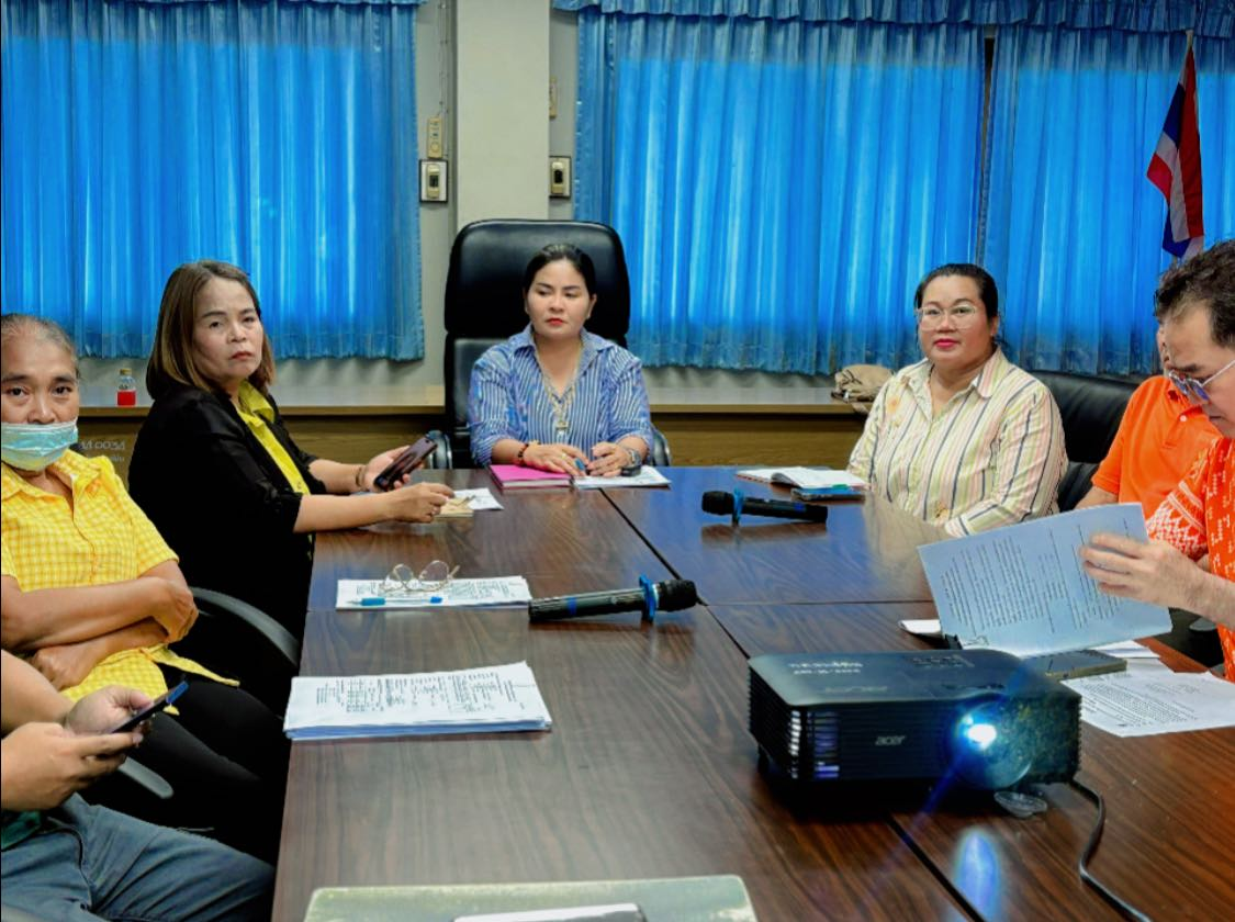 ประชุมผ่านสื่ออิเล็กทรอนิกส์ (Video Conference ระบบ Zoom) เพื่อประชุมชี้แจงรายละเอียดร่างพระราชบัญญัติงบประมาณรายจ่ายประจำปีงบประมาณ พ.ศ. 2569 