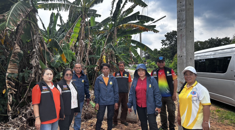 ลงพื้นที่ขุดลอกท่อระบายน้ำ ทำความสะอาดและเปิดทางน้ำ