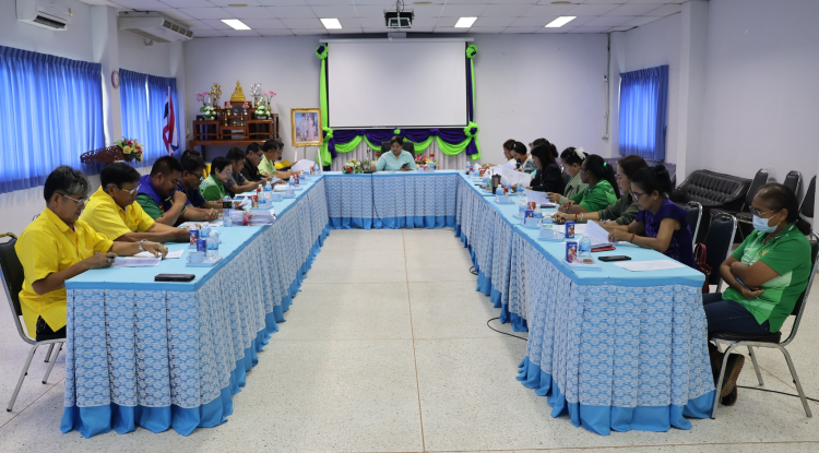 ประชุมระเบียบวาระการประชุมคณะกรรมการบริหารงานกองทุนหลักประกันสุขภาพระดับท้องถิ่นเทศบาลตำบลจระเข้หิน (ครั้งที่ 3/2568)