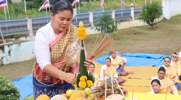 พิธีบวงสรวงอนุเสาวรีย์ท้าวสุรนารี องค์ประจำเทศบาล ประจำปี 2568