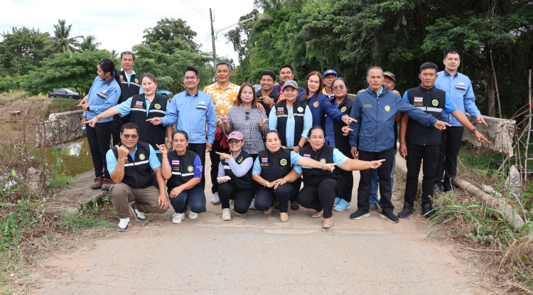 ลงพื้นที่ติดตามประสานแผนเรื่องการปรับปรุงและซ่อมแซมสะพานข้ามคลองจระเข้หินเพื่อสร้างความปลอดภัยแก่ผู้ที่สัญจรไปมา