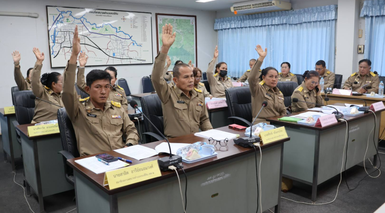 ประชุมสภาเทศบาลตำบลจระเข้หิน สมัยสามัญ สมัยที่ 1 ครั้ง ที่ 1 ประจำปี 2569 