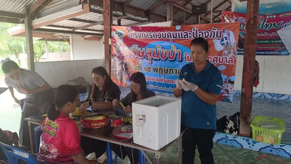 โครงการควบคุมและป้องกันโรคพิษสุนัขบ้าในเขตเทศบาลตำบลจระเข้หิน ณ ศาลาประชาคมบ้านจระเข้หินหมู่ที่ 3 และบ้านจระเข้หินหมู่ที่ 8 ตำบลจระเข้หิน อำเภอครบุรี จังหวัดนครราชสีมา