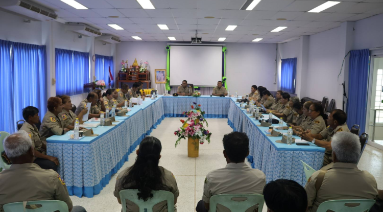 ประชุมอาสาสมัครป้องกันภัยฝ่ายพลเรือนเทศบาลตำบลจระเข้หิน ครั้งที่ 3/2569 