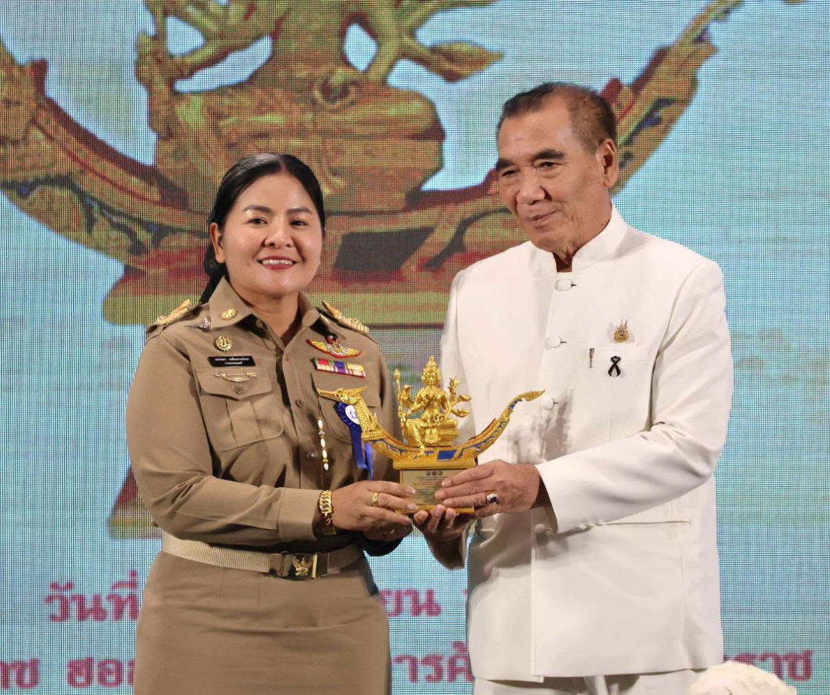 รางวัลท้าวเทพมหาพรหมเรือสุพรรณหงส์ ครั้งที่ 12
