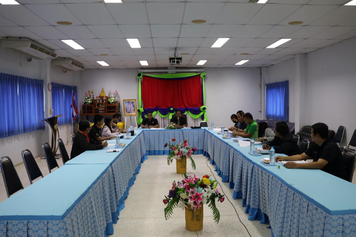 เข้าร่วมการประชุมคณะกรรมการสนับสนุนการจัดทำแผนพัฒนาท้องถิ่นเพื่อยกร่างแผนพัฒนาท้องถิ่น พ.ศ.๒๕๗๑-๒๕๗๕ 