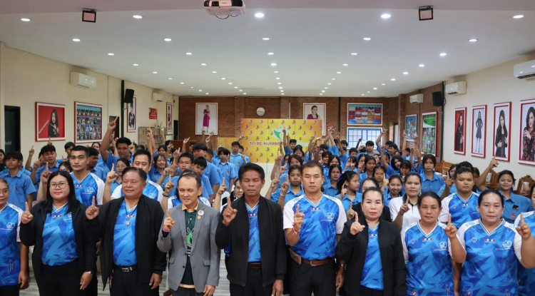 ลงพื้นที่ร่วมกับปลัดอำเภอครบุรีและเจ้าหน้าที่จากอำเภอครบุรี 