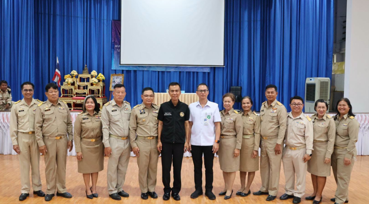 ร่วมต้อนรับ นายณัฐพงษ์ สงวนจิตร ผู้ว่าราชการจังหวัดนครราชสีมา เพื่อรับฟังนโยบายพบปะและมอบแนวทางการปฏิบัติราชการไปสู่การปฏิบัติงานในพื้นที่อำเภอครบุรี 